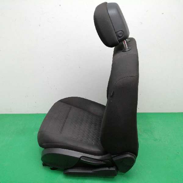 ASIENTO DELANTERO IZQUIERDO