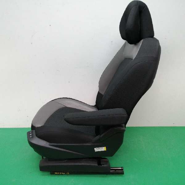 ASIENTO DELANTERO DERECHO