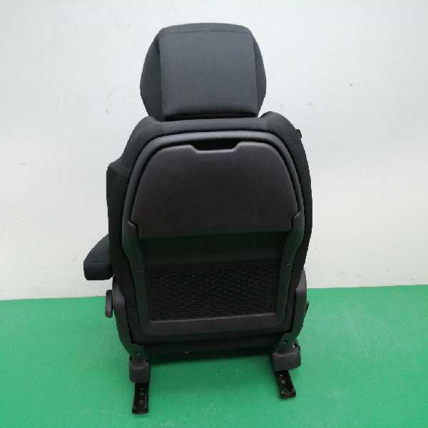 ASIENTO DELANTERO DERECHO