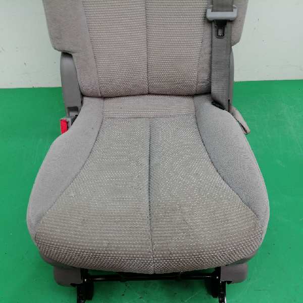 ASIENTO TRASERO MEDIO