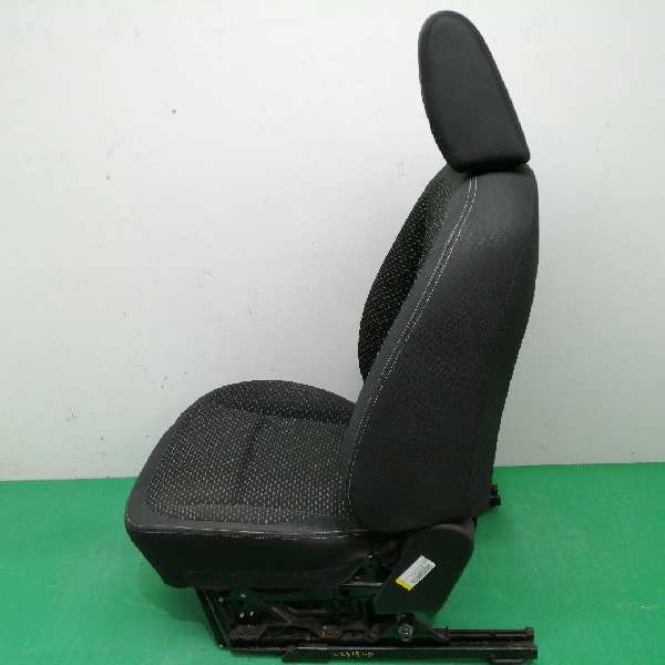 ASIENTO DELANTERO DERECHO