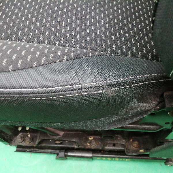 ASIENTO DELANTERO DERECHO