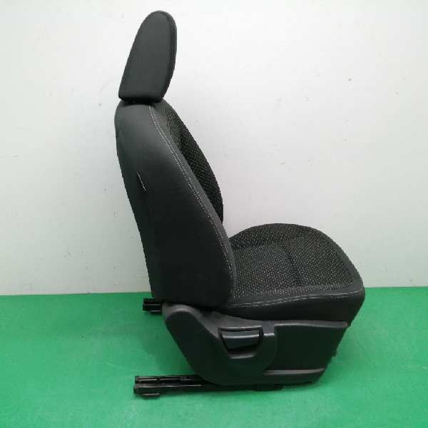 ASIENTO DELANTERO DERECHO