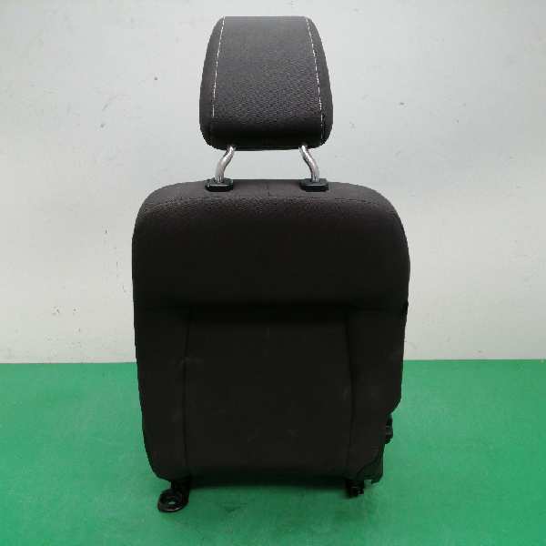 ASIENTO DELANTERO DERECHO