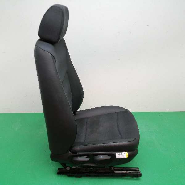 ASIENTO DELANTERO DERECHO