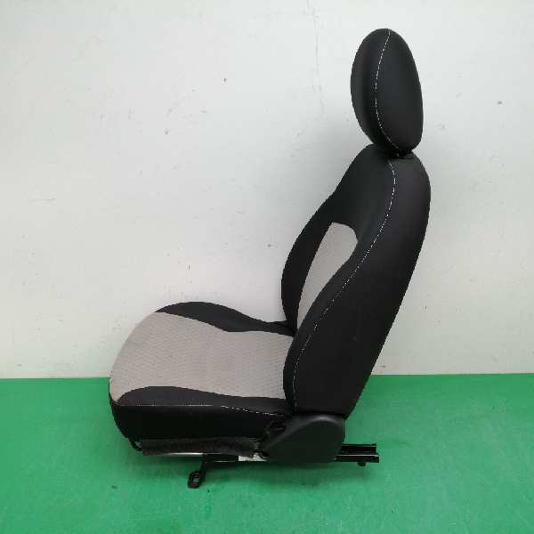 ASIENTO DELANTERO DERECHO