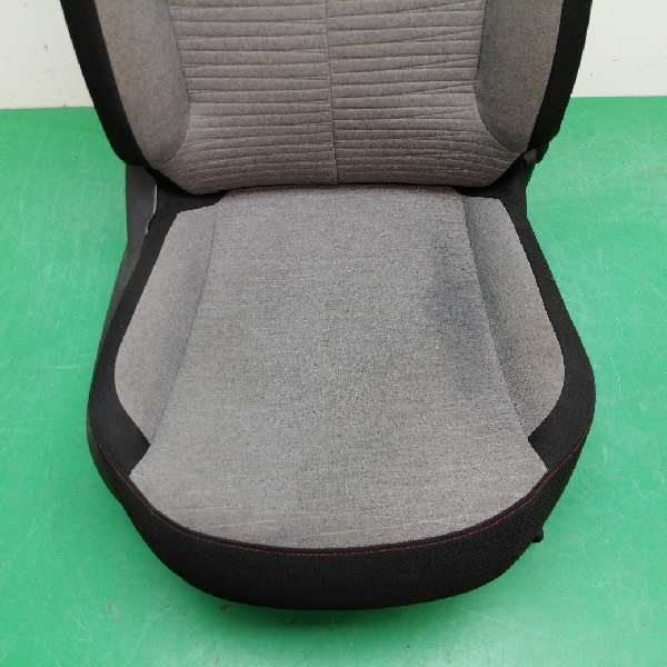 ASIENTO DELANTERO DERECHO