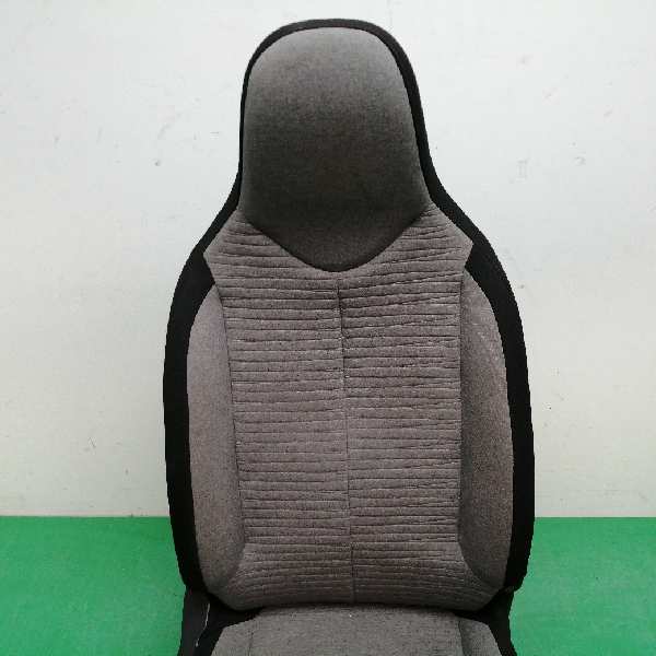 ASIENTO DELANTERO DERECHO