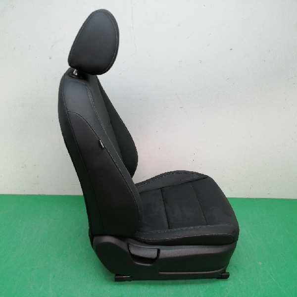 ASIENTO DELANTERO DERECHO