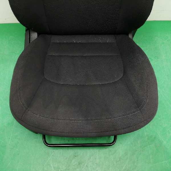 ASIENTO DELANTERO DERECHO