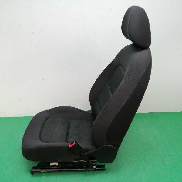 ASIENTO DELANTERO DERECHO