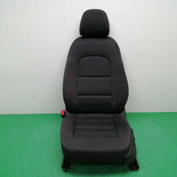 ASIENTO DELANTERO IZQUIERDO