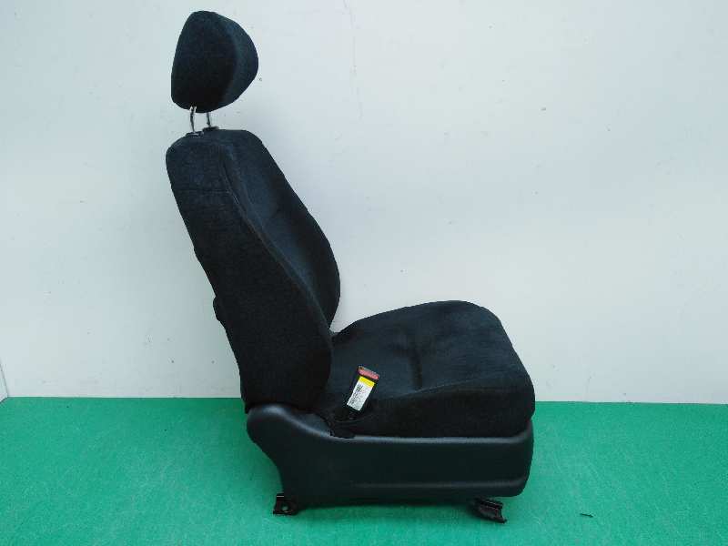 ASIENTO DELANTERO IZQUIERDO