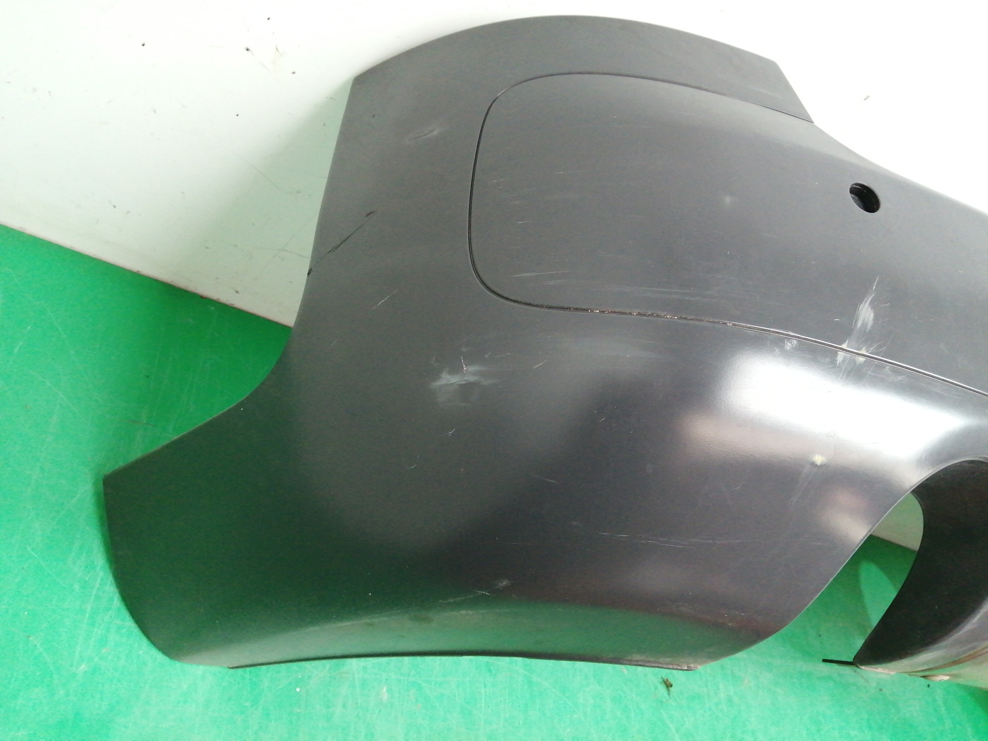 PARAGOLPES TRASERO