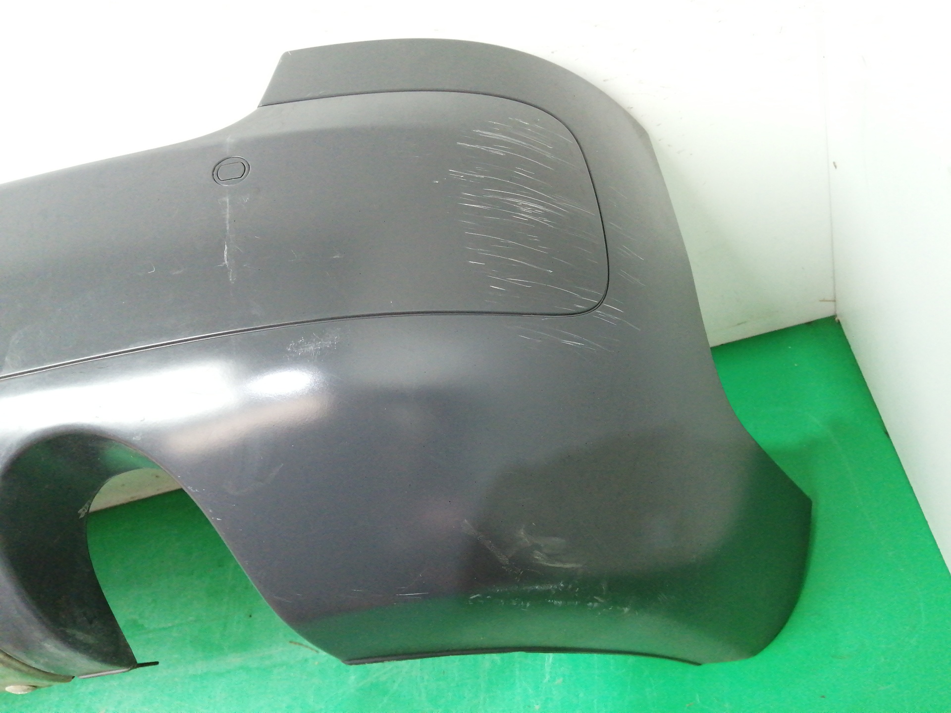 PARAGOLPES TRASERO