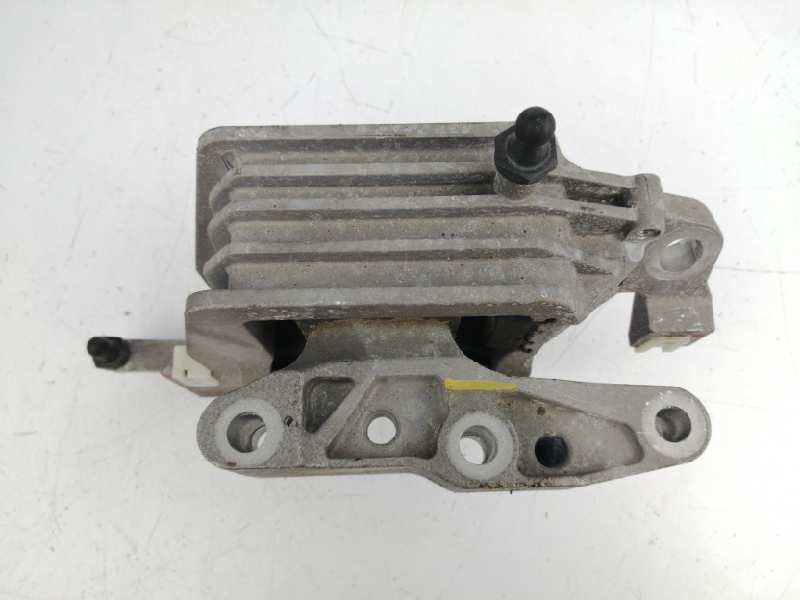 SOPORTE MOTOR DERECHO