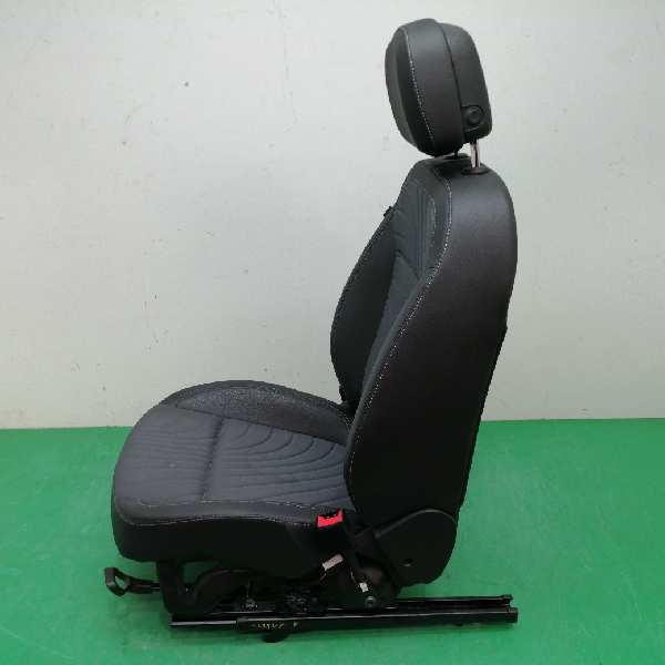 ASIENTO DELANTERO DERECHO