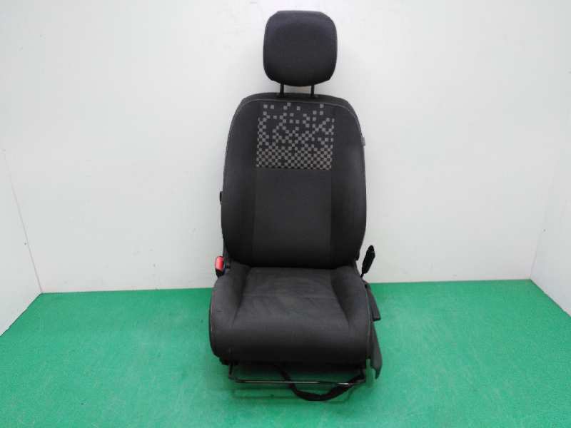 ASIENTO DELANTERO IZQUIERDO