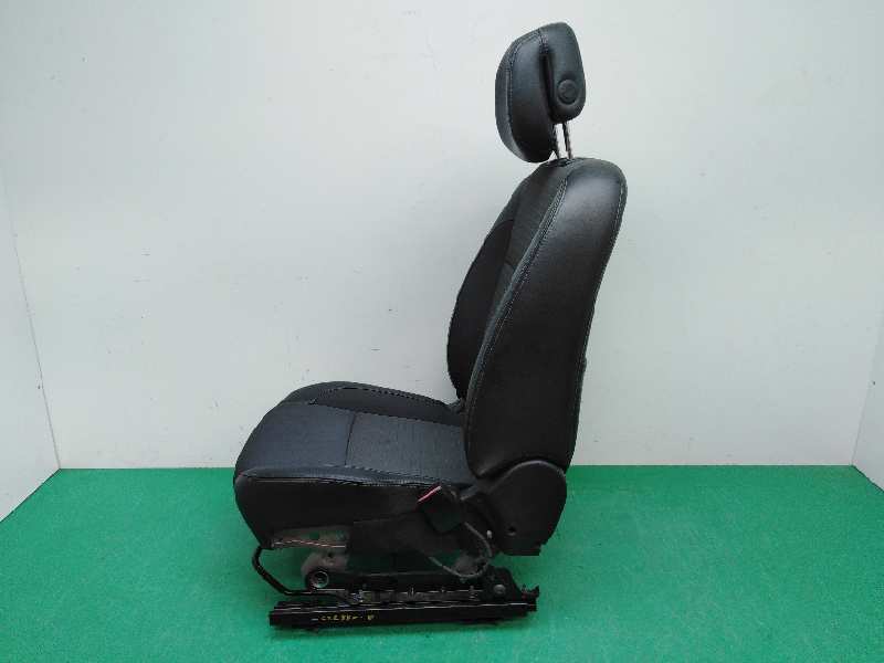 ASIENTO DELANTERO DERECHO