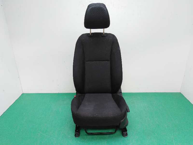 ASIENTO DELANTERO IZQUIERDO