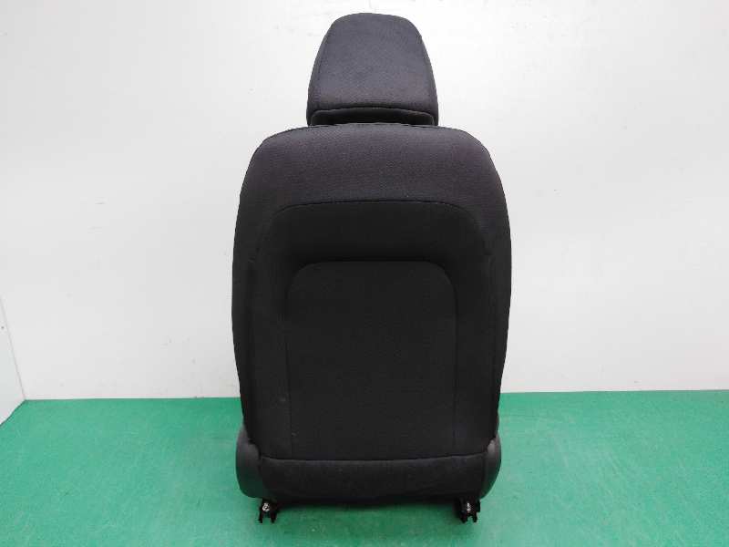 ASIENTO DELANTERO IZQUIERDO