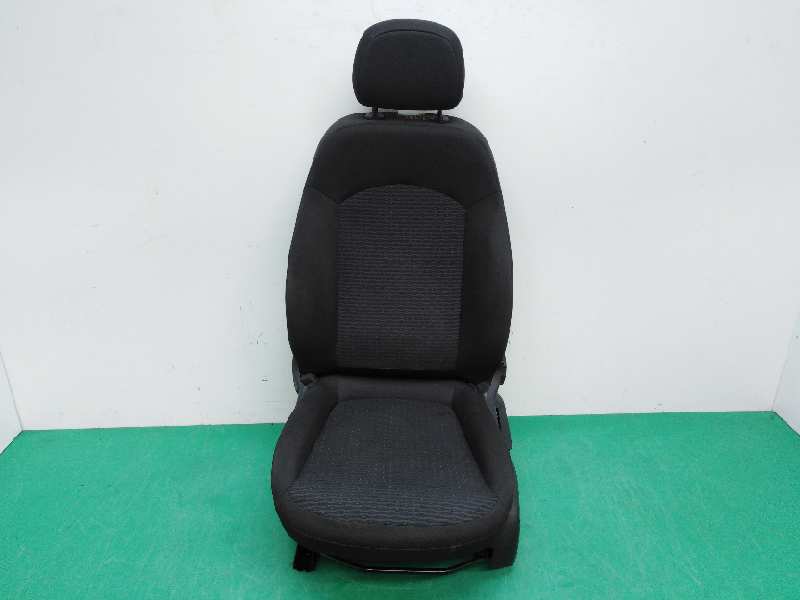 ASIENTO DELANTERO IZQUIERDO