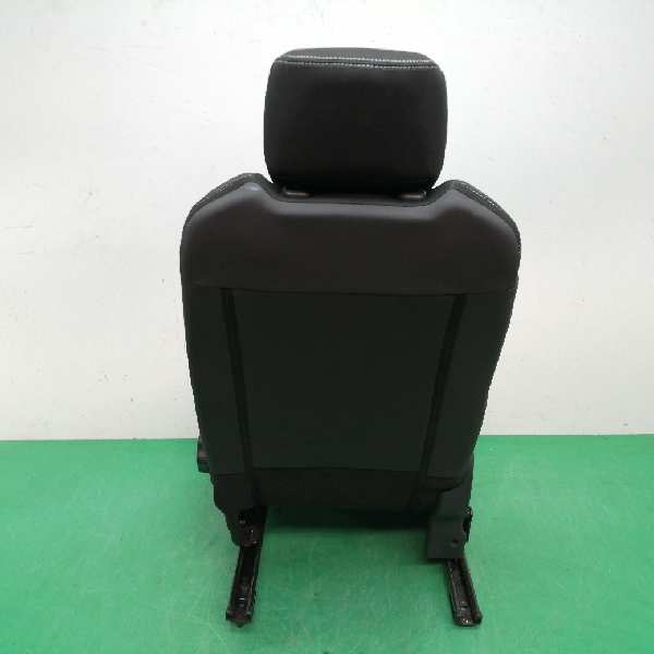 ASIENTO DELANTERO DERECHO