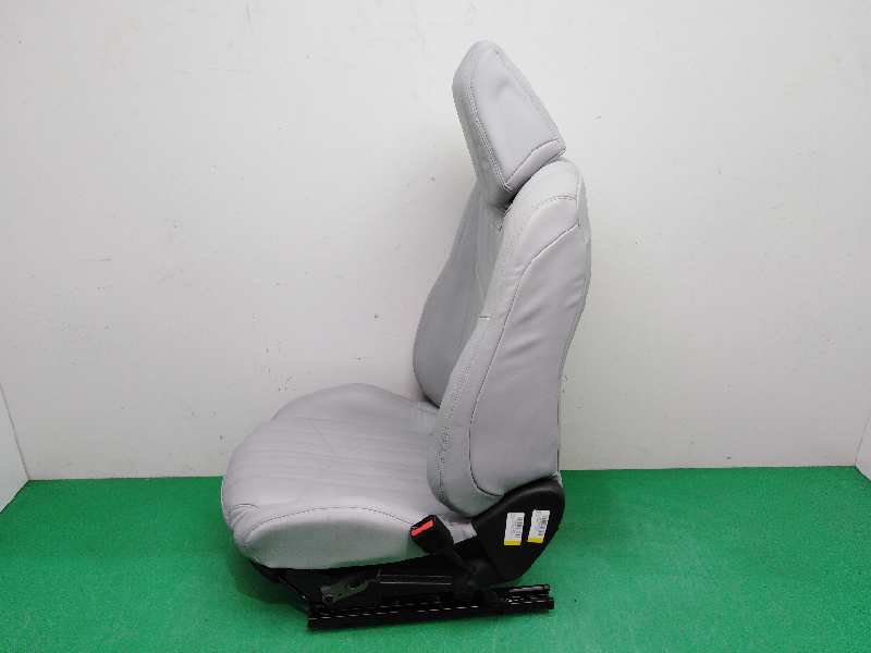 ASIENTO DELANTERO DERECHO