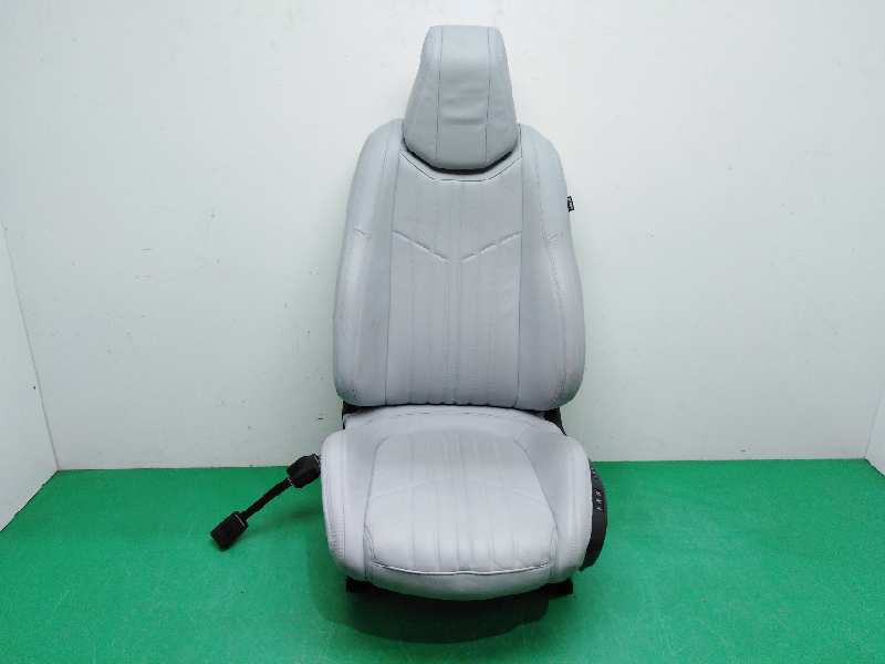 ASIENTO DELANTERO IZQUIERDO