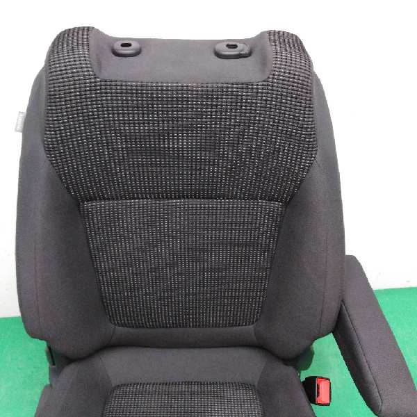 ASIENTO DELANTERO DERECHO