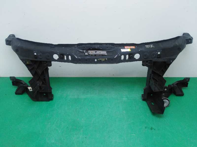 PANEL FRONTAL