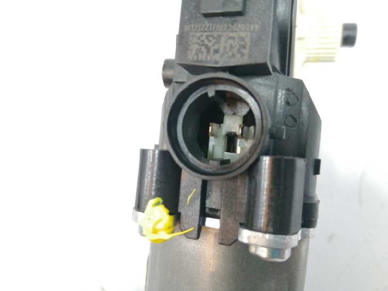 MOTOR ELEVALUNAS TRASERO DERECHO