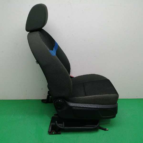 ASIENTO DELANTERO DERECHO