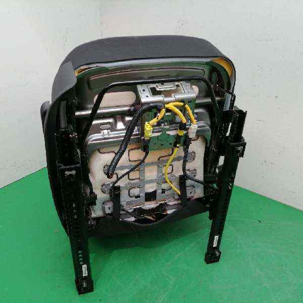 ASIENTO DELANTERO DERECHO