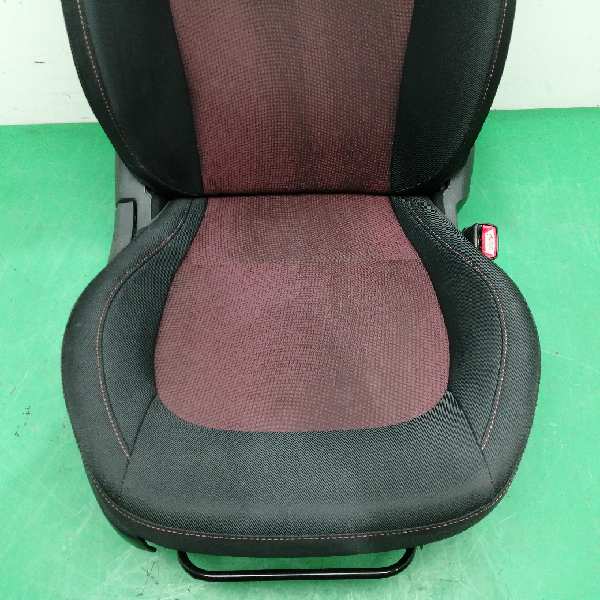 ASIENTO DELANTERO DERECHO