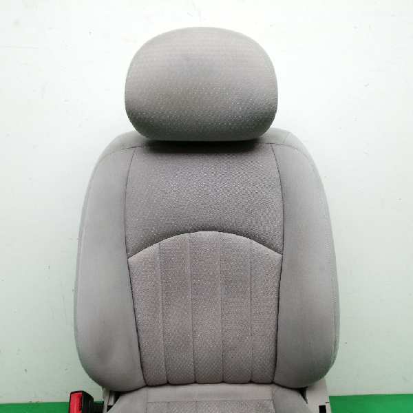 ASIENTO DELANTERO IZQUIERDO