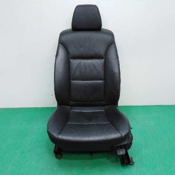 ASIENTO DELANTERO IZQUIERDO