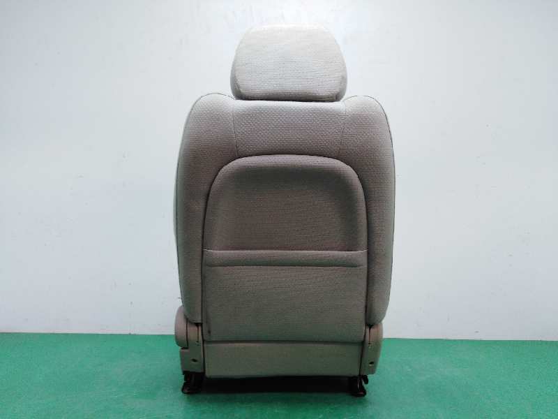 ASIENTO DELANTERO IZQUIERDO