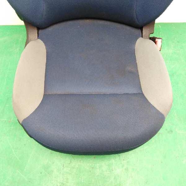 ASIENTO DELANTERO DERECHO