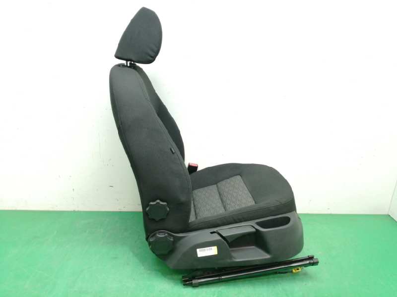 ASIENTO DELANTERO DERECHO