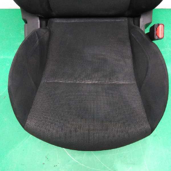 ASIENTO DELANTERO DERECHO