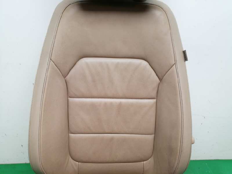 ASIENTO DELANTERO IZQUIERDO