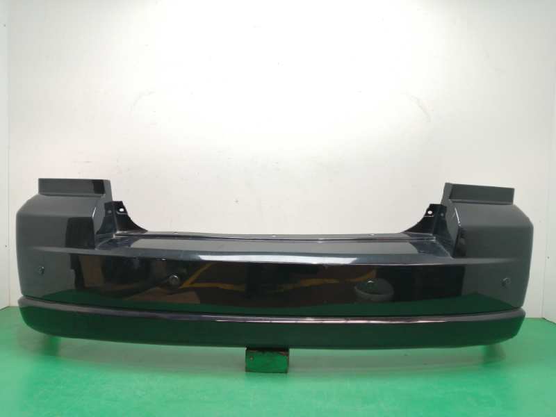 PARAGOLPES TRASERO