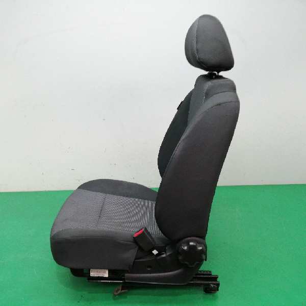 ASIENTO DELANTERO DERECHO