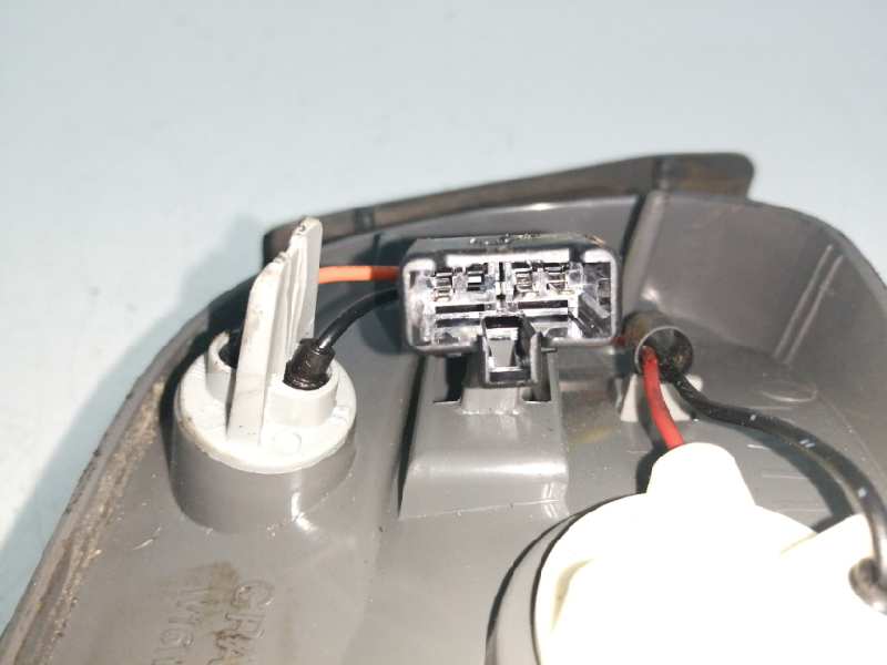 PILOTO TRASERO DERECHO INTERIOR