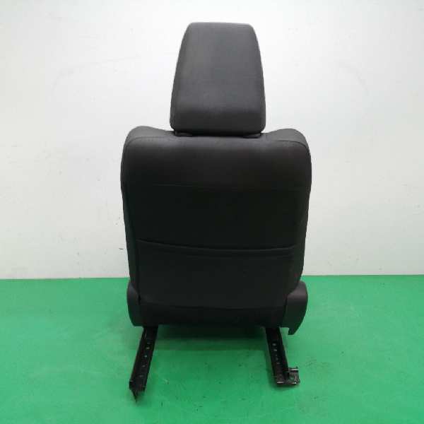 ASIENTO DELANTERO DERECHO