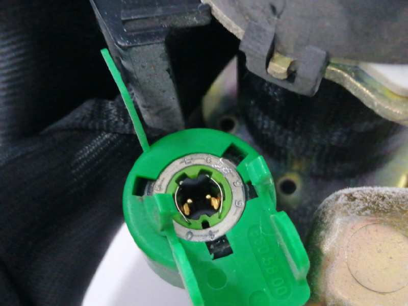 CINTURON SEGURIDAD DELANTERO DERECHO