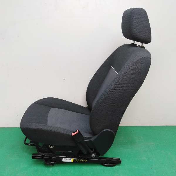 ASIENTO DELANTERO DERECHO