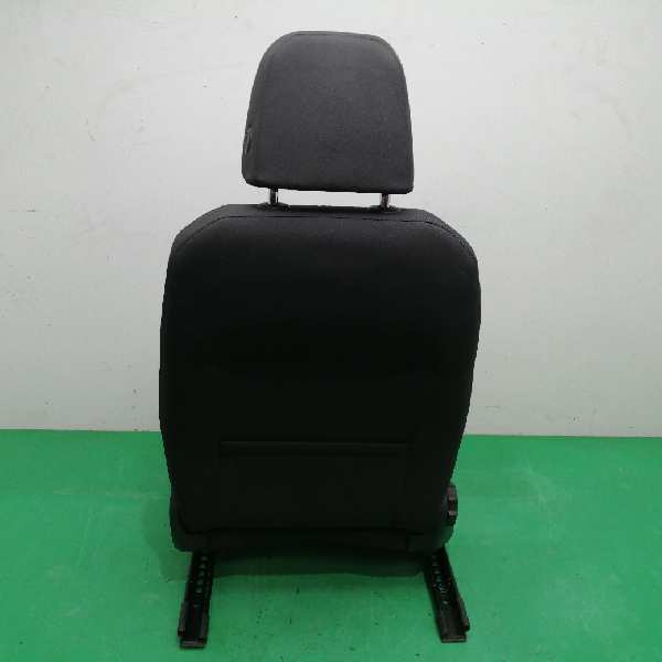 ASIENTO DELANTERO DERECHO