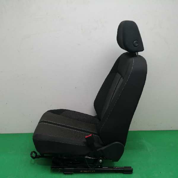 ASIENTO DELANTERO DERECHO